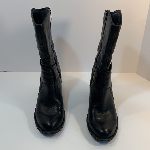 Born mid height leather heeled boots size 9 1/2 - Picture 2 of 9